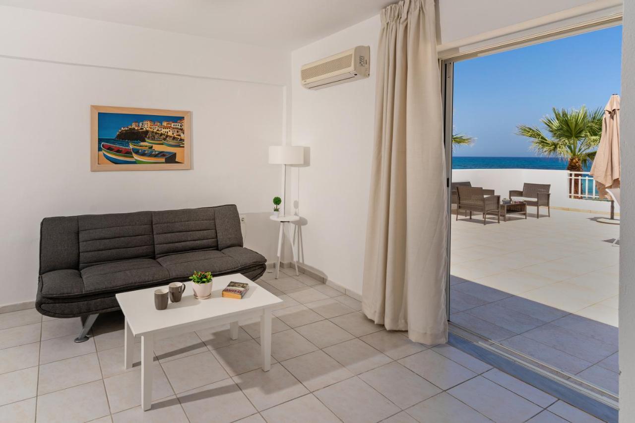 Azure Seaside Apts Magnisía Esterno foto