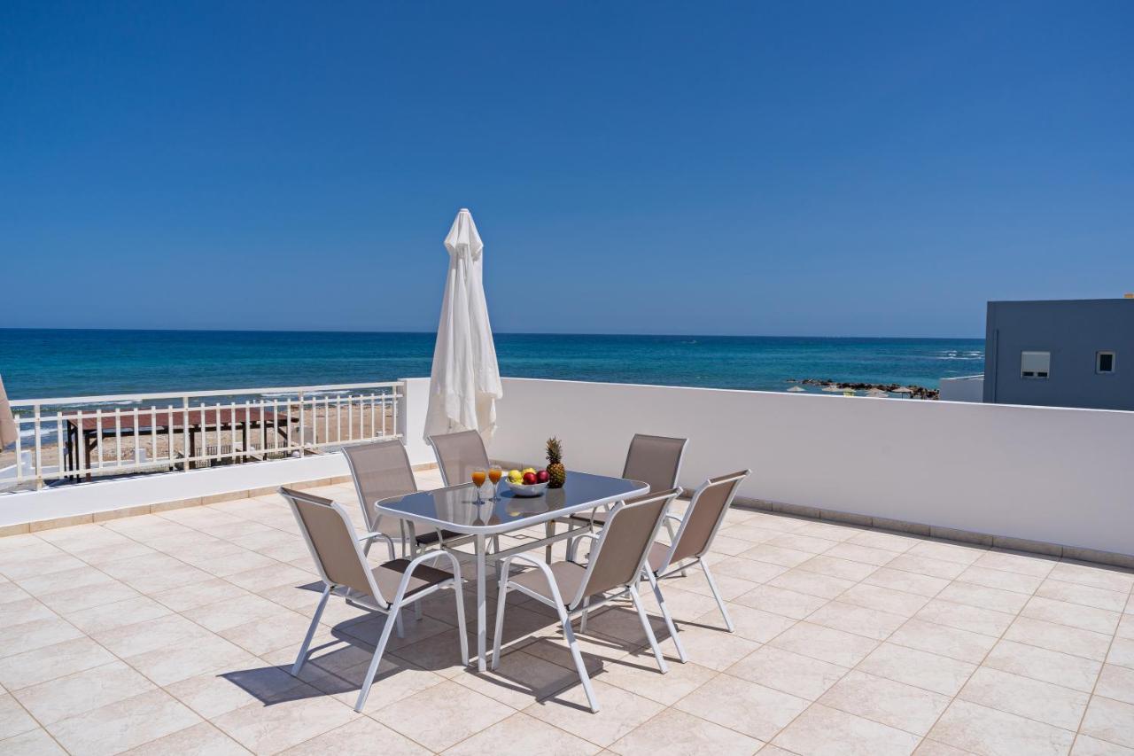 Azure Seaside Apts Magnisía Esterno foto