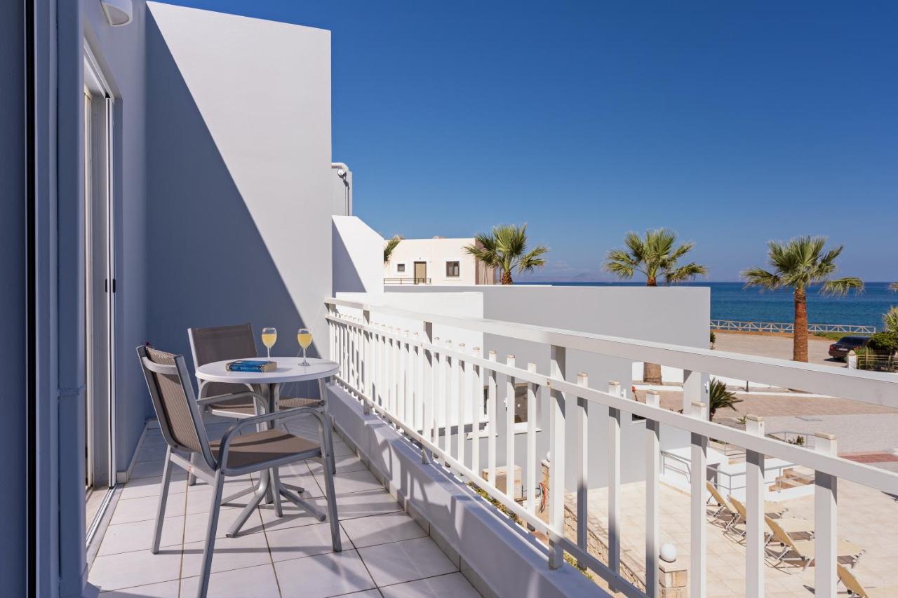 Azure Seaside Apts Magnisía Esterno foto